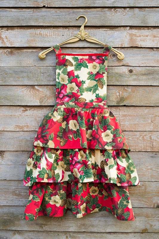 Hortensias Home - Ladies Winter Apron Red Christmas Flowers
